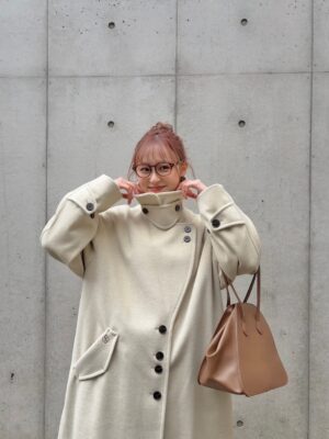 Miu Suzuki Instagram - 冬さようならだねぇ⛄️

1枚目のコートみんなに褒められまくったぁ🧥
4枚目の服はファンの子から！ありがとう☺️