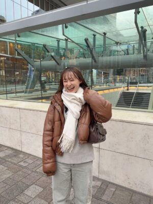 Miu Suzuki Instagram - 冬さようならだねぇ⛄️

1枚目のコートみんなに褒められまくったぁ🧥
4枚目の服はファンの子から！ありがとう☺️