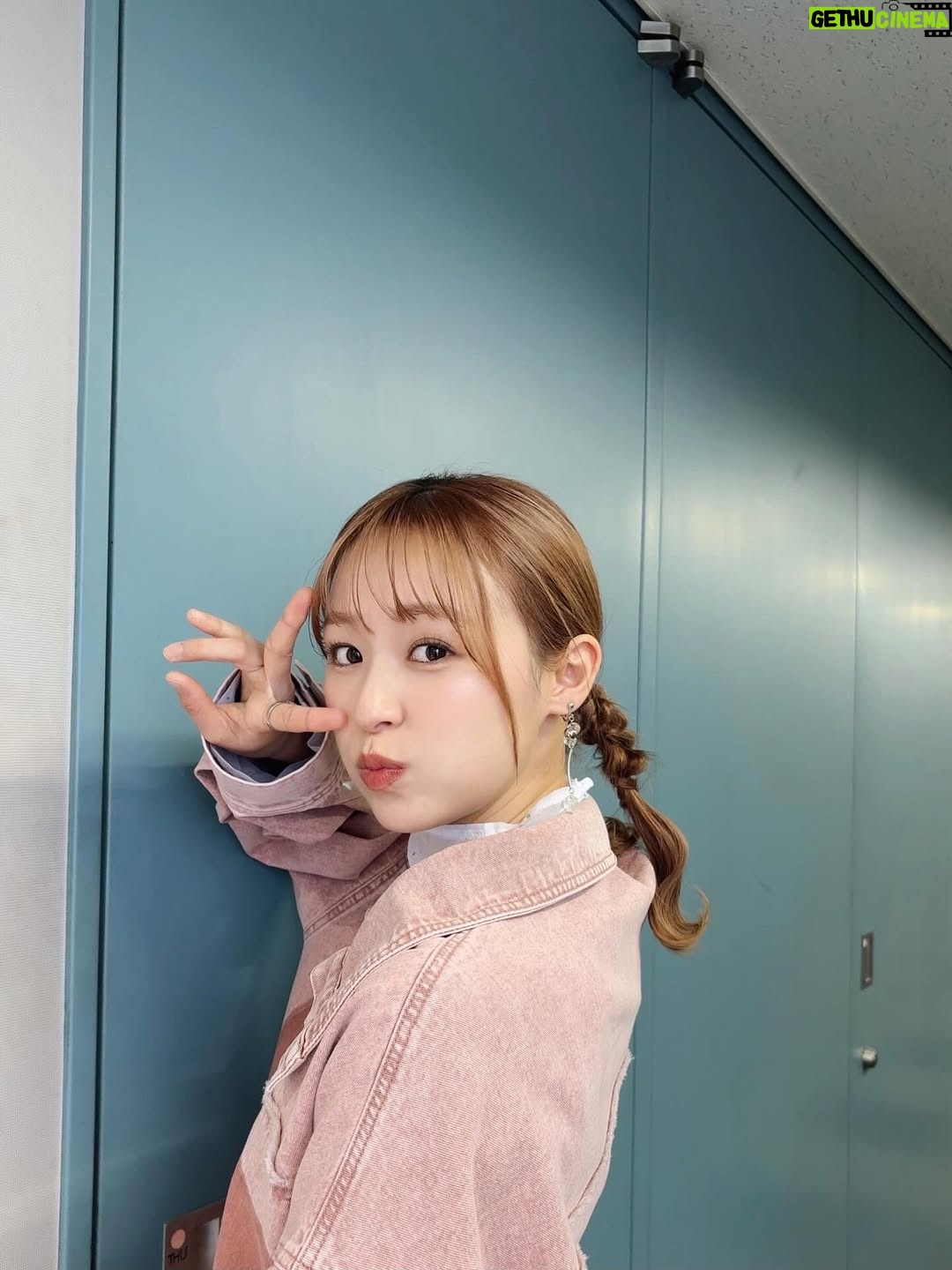 Miu Suzuki - 3.2K Likes - 華金だね！☺️
写真たくさん載せちゃう(関係ない)