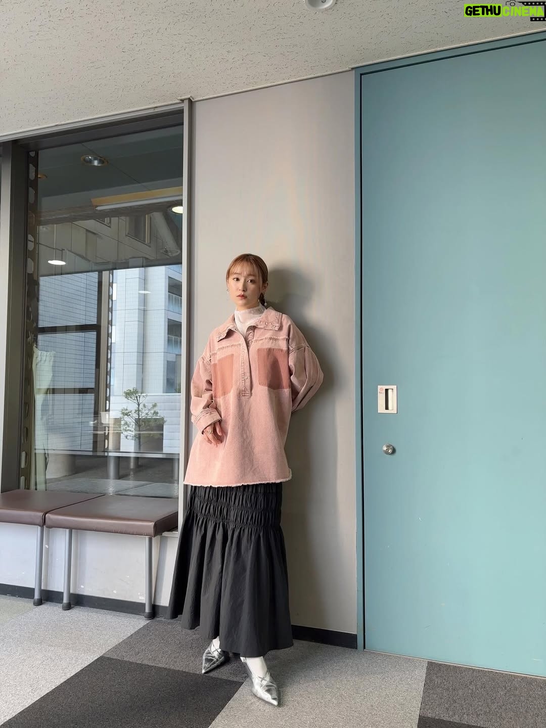 Miu Suzuki - 3.2K Likes - 華金だね！☺️
写真たくさん載せちゃう(関係ない)