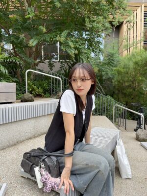 Miu Suzuki Instagram - 2025年ありがとうございました！

悩むことも多かった年でしたが、
同時に周りの方の支えを感じる1年でもありました😌

来年は誰かの力になれるよう、
まずは自分自身が日々健やかにいられたらと思います ✌︎

良いお年をお迎えください🪿