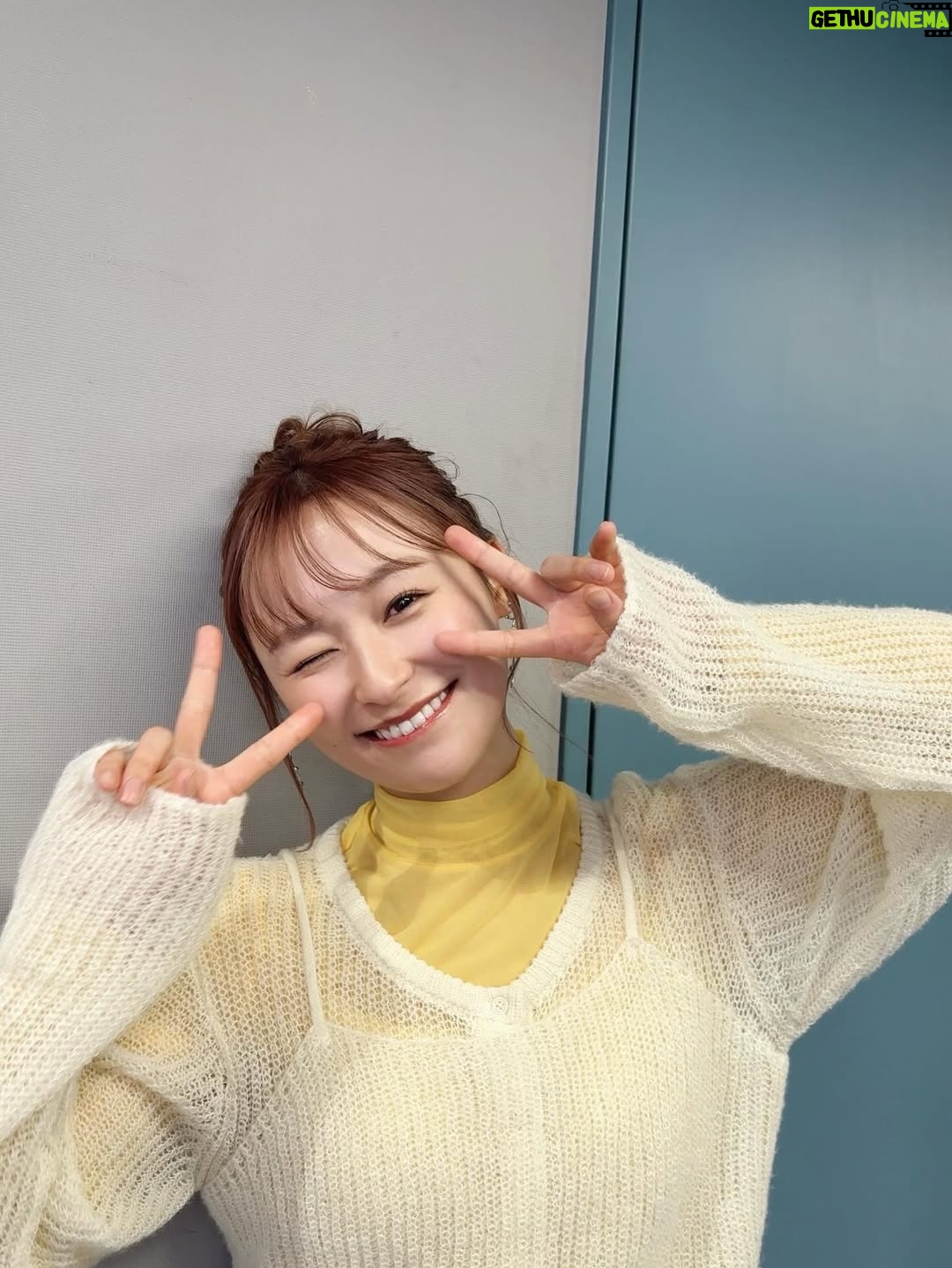 Miu Suzuki - 3.5K Likes - 久しぶりにおだんごヘア🍡

明日のブランチはbookコーナーにて
又吉さんの最新作「生きとるわ」のインタビューを担当しました！スタジオにもいるよ👯

そして！明日お知らせがあるよー！！！！
19:00〜のインスタライブで発表するので是非☝️