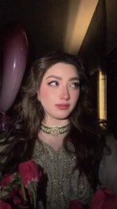 Actress Momina Iqbal HD Photos and Wallpapers March 2026