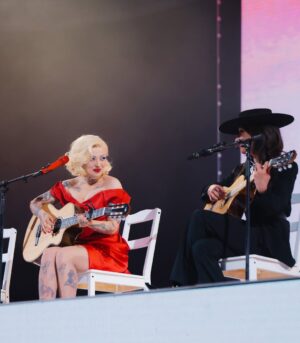 Mon Laferte Instagram - FEMME FATALE TOUR 🥀
Parte 1 

Abril 
11 	Mérida, México
16 	San Salvador, El Salvador
18 	Tegucigalpa, Honduras
23 	Puebla, México
25 	Querétaro, México
30 	Guadalajara , México

MAYO
02 	Tuxtla Gutiérrez, México
07 	Bogotá, Colombia
09 	Medellín, Colombia
12 	Quito, Ecuador
14 	Santiago, Chile
16 	São Paulo, Brazil
19 	Santiago, Chile
21 	Buenos Aires, Argentina
23 	Lima, Perú
24 	Arequipa, Perú
27 	Monterrey México
29 	CDMX, México
30 	CDMX, México