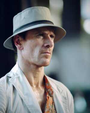 Monaris Instagram - The Killer x David Fincher // Thrilled to unveil one of the most defining moments in my career: capturing stills for David Fincher's new cinematic masterpiece, ‘THE KILLER,’ now streaming on @netflix. It's surreal even as I write this—working with one of the greatest directors of all time alongside talents like Michael Fassbender and Erik Messerschmidt. Collaborating with the incredible crew, including the lovely Ceán Chaffin, etched an unforgettable chapter in my journey. This experience reinforces the power of manifesting dreams—a reminder that sometimes, they do come true. 🩵

P.S. I also have a little cameo in the film at minute 47:10. 😅