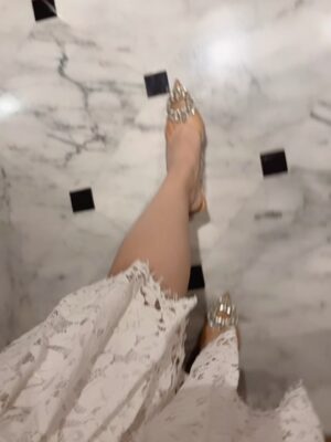 Mondera Chakroborty Instagram - Polishing my spirit,not just my jewels š¤š« #fairy #white #mondera #peace #ilovemyself š«