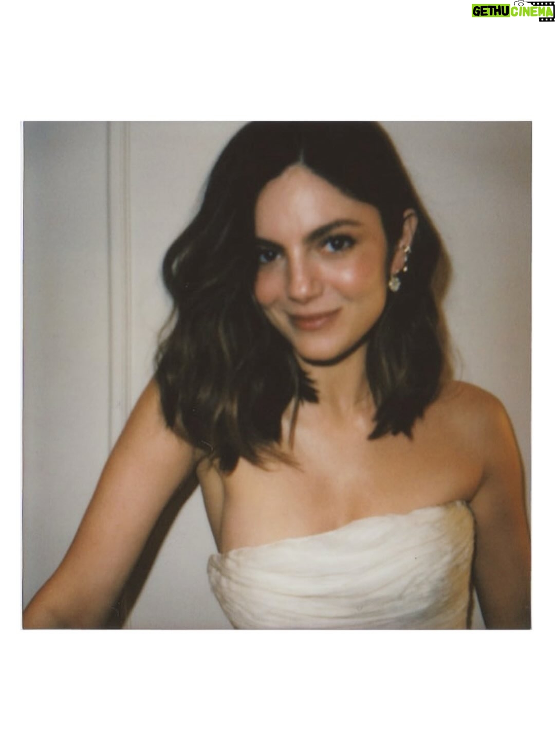 Monica Barbaro - 117.1K Likes - And a moment for this look. Go see CRIME 101 in theaters this weekend! 

photographed by @rosalineshahnavaz 
styled by @danixmichelle 
makeup by @lipstickkelly 
hair by @halleybrisker 

@crime101film 
#crime101