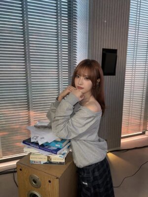 Moon Sua Instagram - 기분좋아구릉구름