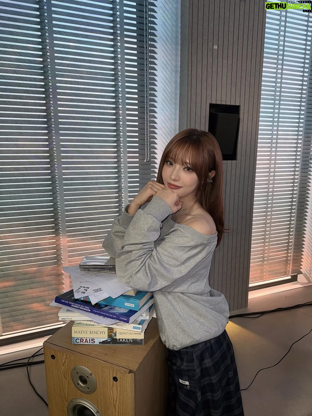 Moon Sua - 80.8K Likes - 기분좋아구릉구름