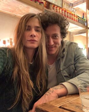 Müge Boz Instagram - Mon Amour 🌹