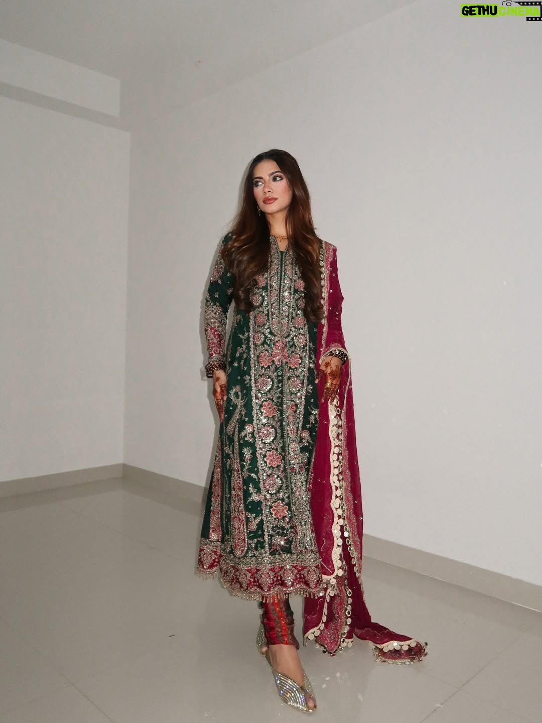 Nagma Mirajkar - 186.7K Likes - 🥀♥️✨