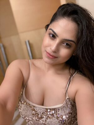 Naina Ganguly Instagram - Starting everything again, but stronger ✨
New year. New me. New magic #2026 💫