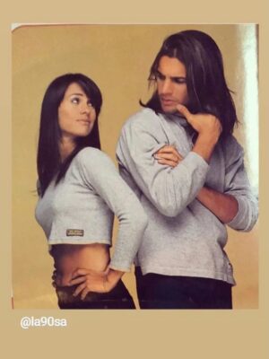 Nancy Dupláa Instagram - Feliz Aniversario Amor Mío ❤️

Celebro nuestro trabajo personal incansable✊🏼

Gracias por hacernos mejores a los que estamos cerca tuyo❤️

La última foto la puse porque me enamora hasta el extremo cada vez q la veo

#19❤️