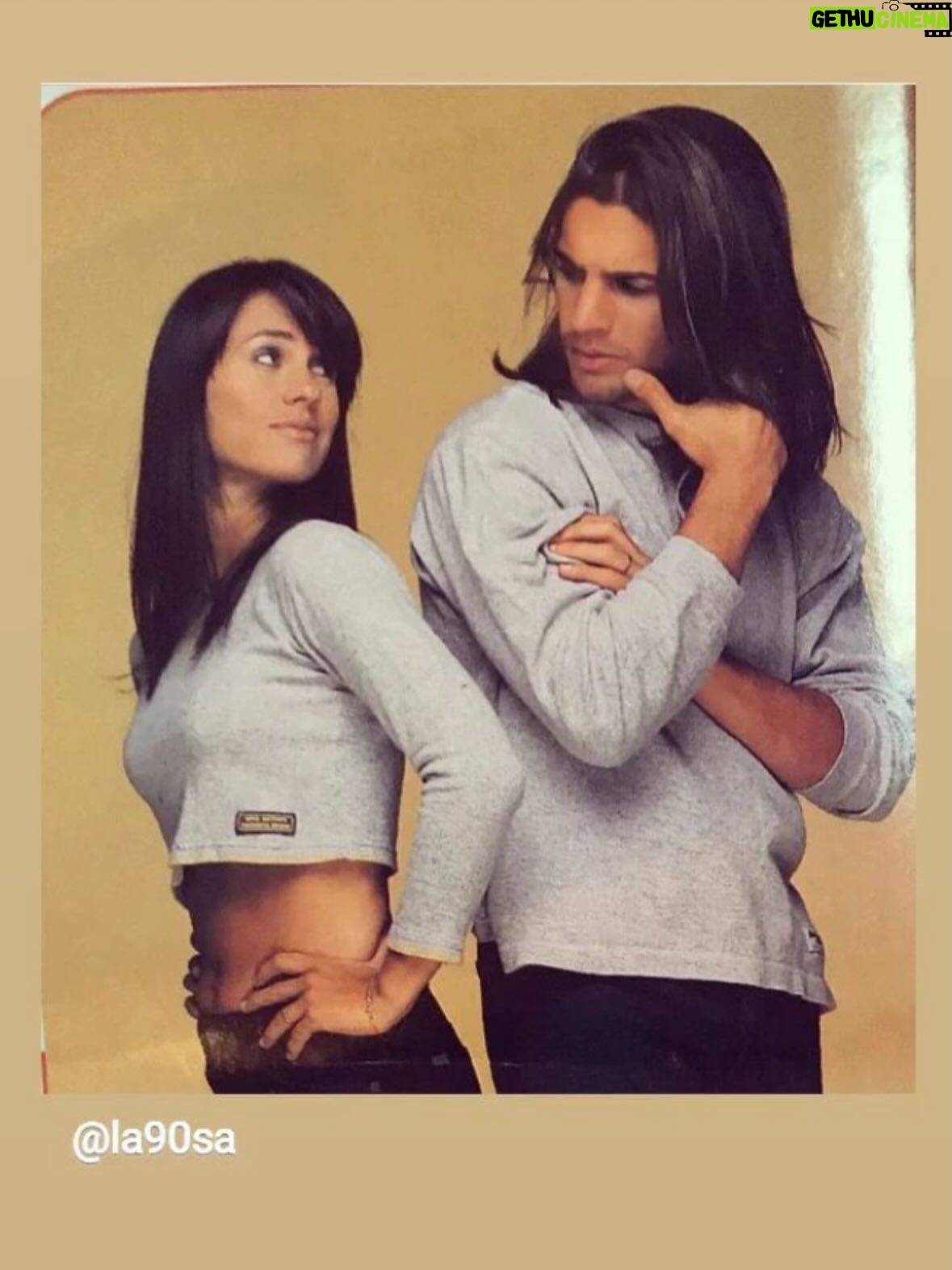 Nancy Dupláa - 88.8K Likes - Feliz Aniversario Amor Mío ❤️

Celebro nuestro trabajo personal incansable✊🏼

Gracias por hacernos mejores a los que estamos cerca tuyo❤️

La última foto la puse porque me enamora hasta el extremo cada vez q la veo

#19❤️