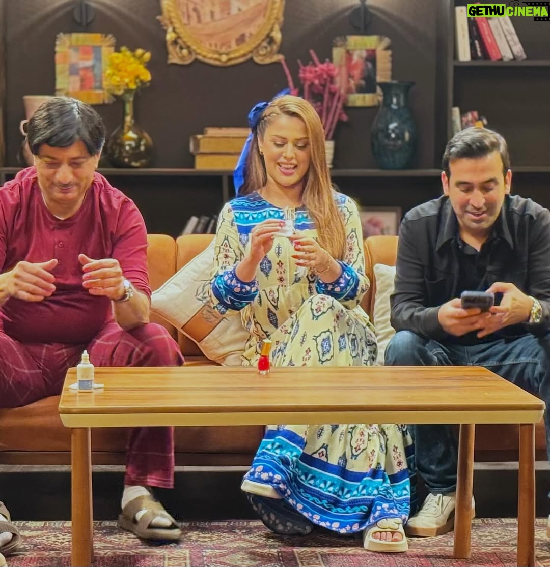Nariman Al Saboury - 3.5K Likes - تهبينييي؟🥹🥹 

حامض_حلو يوميًا الساعة 6:30 مساء بتوقيت بغداد.
@osama_alshargi إخراج المبدع
#رمضان_يجمعنا
#mbc_العراق
#mbcshahid 
@osama_alsharqi @ali_almallak69