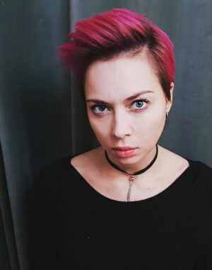Nastasya Samburskaya Instagram - А это мой 2016… пока смотрела фотографии, была в шоке, за год я столько раз поменяла цвет волос и их длину… Столько событий еще происходило🤯