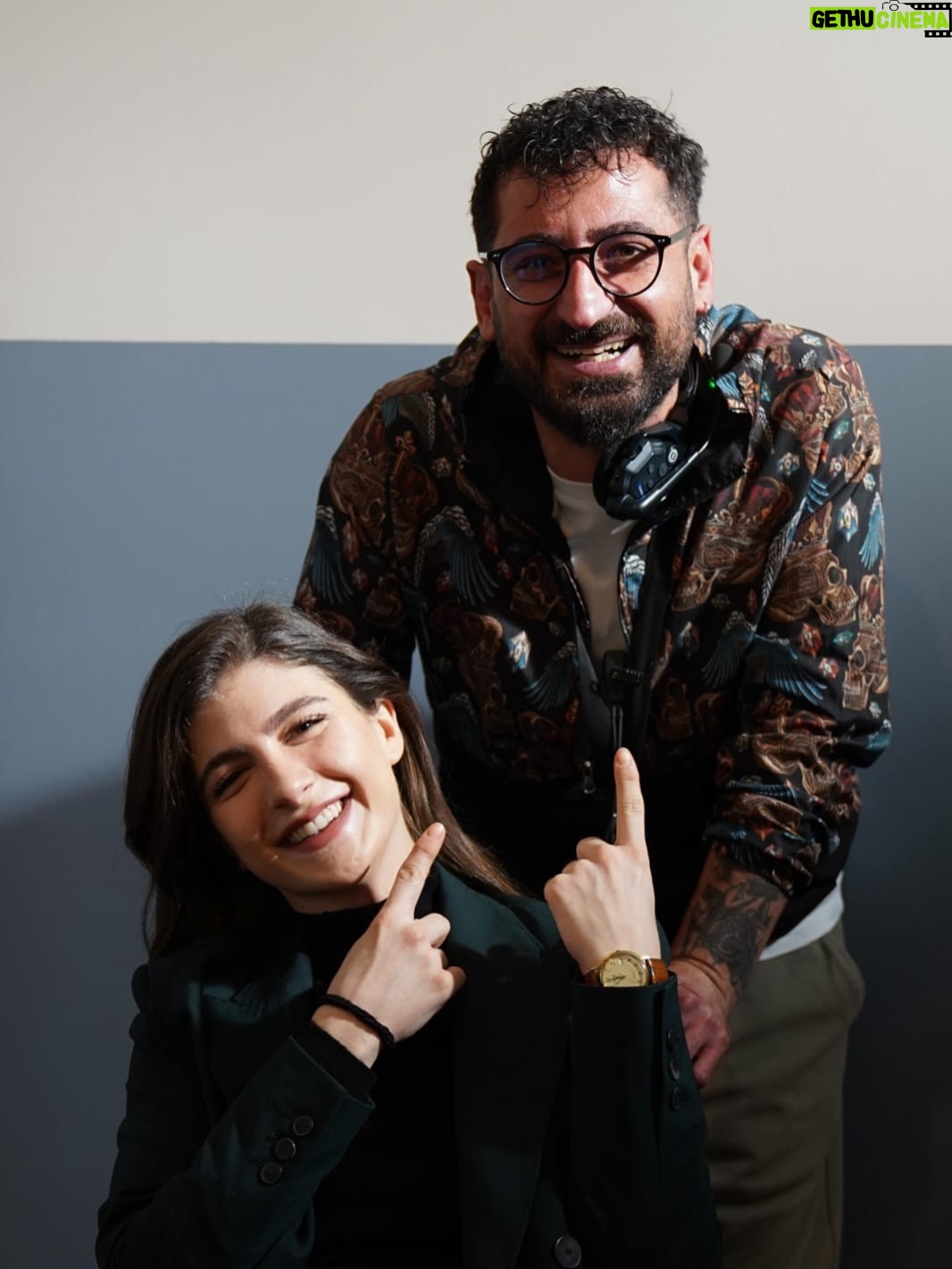 Naz Çağla Irmak - 266.4K Likes - deli olmişum bu ekibe deliii🫶🏻 
akşam yeni bölümümüzde görüşmek üzere🌹
@tasacakbudenizdizi
