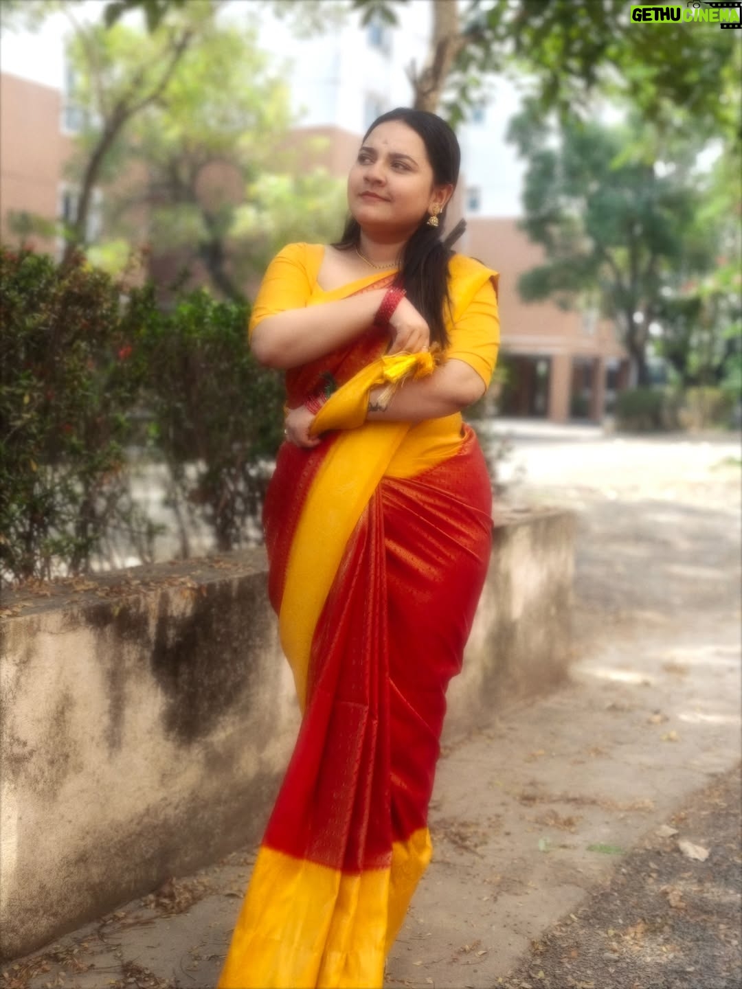 Neha Menon - 33.5K Likes - அனைவருக்கும் இனிய தைத் திருநாள் நல்வாழ்த்துகள்♥️
இந்தப் பொங்கல், நீங்கள் ஆசைப்படும் அனைத்தும் நிறைவேறி, உங்கள் இல்லங்களில் சந்தோஷமும், செழிப்பும், எந்நாளும் குறையாமல் இருக்க என் மனமார்ந்த வாழ்த்துகள்💯🌾✨
