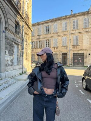 Nehuda Instagram - Look @zara 
Top @skims