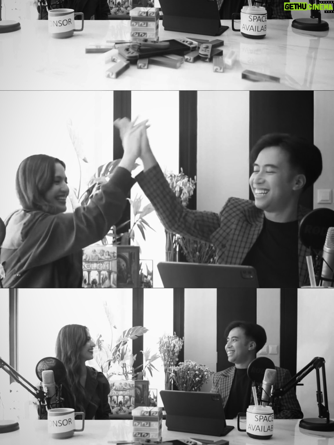 Nia Ramadhani - 324.6K Likes - Innalillahi wa innalillahi rojiun.

Hari ini langit mendapatkan satu bintang paling terang.

For 6 years, you showed us what a real fighter looks like.
Terima kasih ya, Vid! 
untuk semua energi positif dan keceriaan yang selalu lo bagikan.

I’m truly grateful to have a friend like you.

Rest in peace, Vidi ♥️