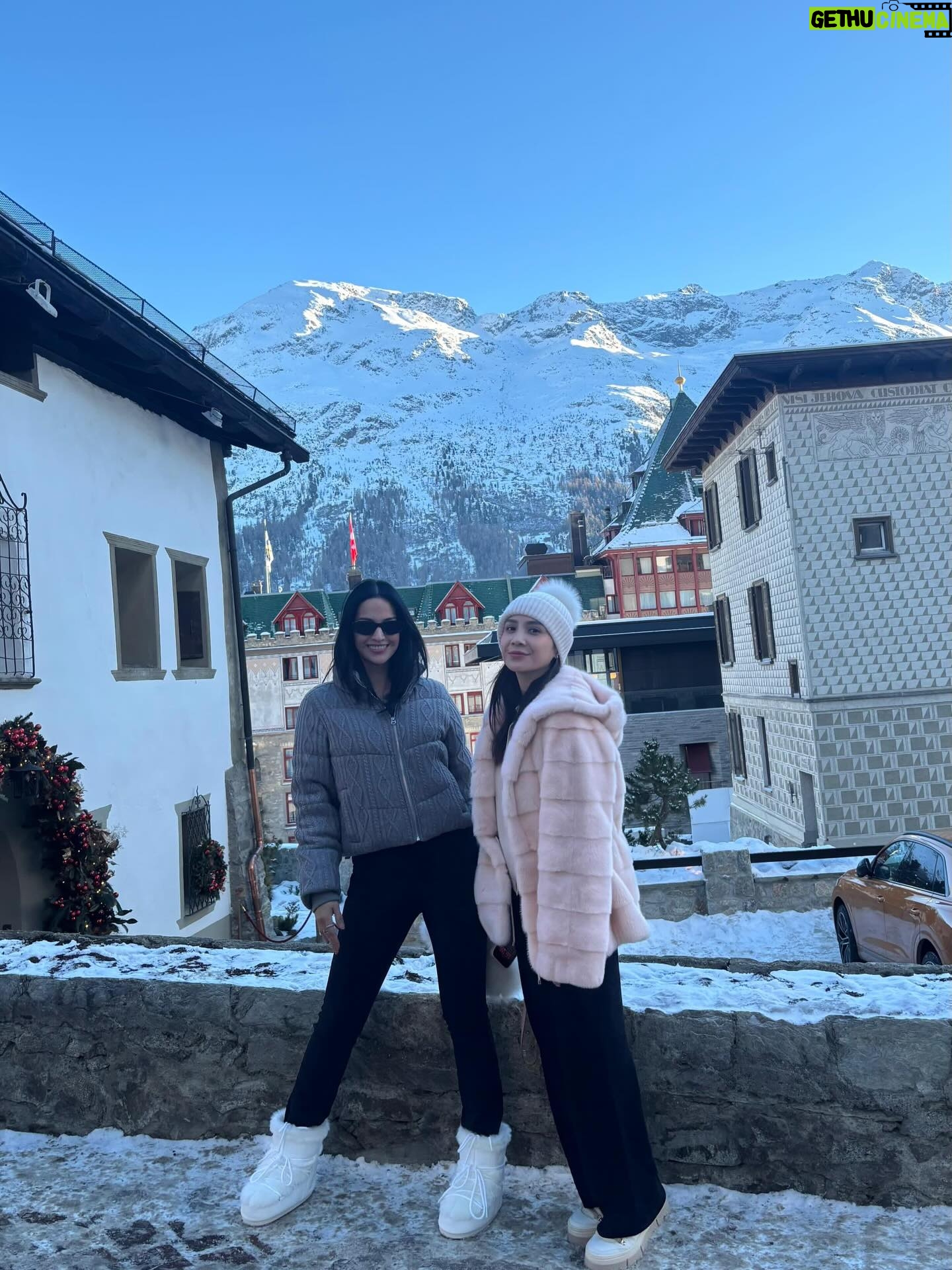 Nia Ramadhani - 356.9K Likes - ❄️☃️🩵