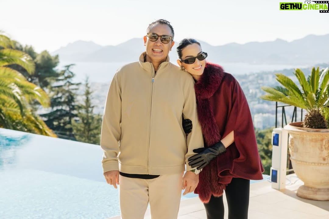 Nia Ramadhani - 429.2K Likes - Regarding the divorce rumors being circulated by irresponsible parties, we would like to clarify that they are NOT TRUE.
We urge everyone to refrain from spreading LIES, as it has begun to affect our family, especially our children.