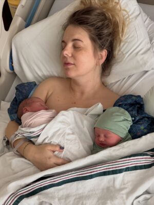 Nicole Franzel Instagram - Raw hospital files 🥰 twin edition 🩵🩷

Our hospital stay had some unexpected twists and turns but we are all home and healthy! We are happy to share more of our journey but for now here’s some photos in chronological order of our stay.