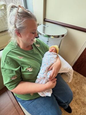 Nicole Franzel Instagram - Raw hospital files 🥰 twin edition 🩵🩷

Our hospital stay had some unexpected twists and turns but we are all home and healthy! We are happy to share more of our journey but for now here’s some photos in chronological order of our stay.
