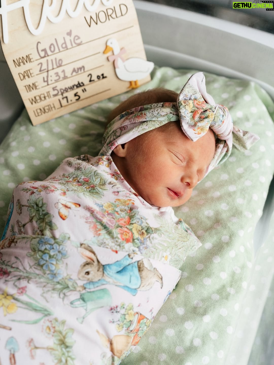 Nicole Franzel - 162.8K Likes - 🎀 Goldie Jen & 🩵 River David 

We’ve been soaking in every second with these two love bugs for the last few days. 🥹

These cuties have made our Arrow a proud big brother changing our world forever in the best way possible. 🥲

We are BEYOND blessed and grateful for God trusting us with these healthy incredible babies. 🙏🏼

Thank you for the well wishes and prayers throughout this pregnancy and delivery. We appreciate you so much. 🥰

Our hearts have never felt so full. ❤️