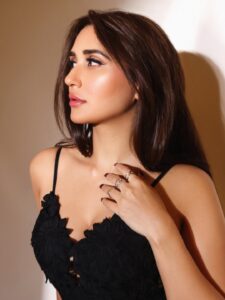 Actress Nikita Dutta HD Photos and Wallpapers February 2026