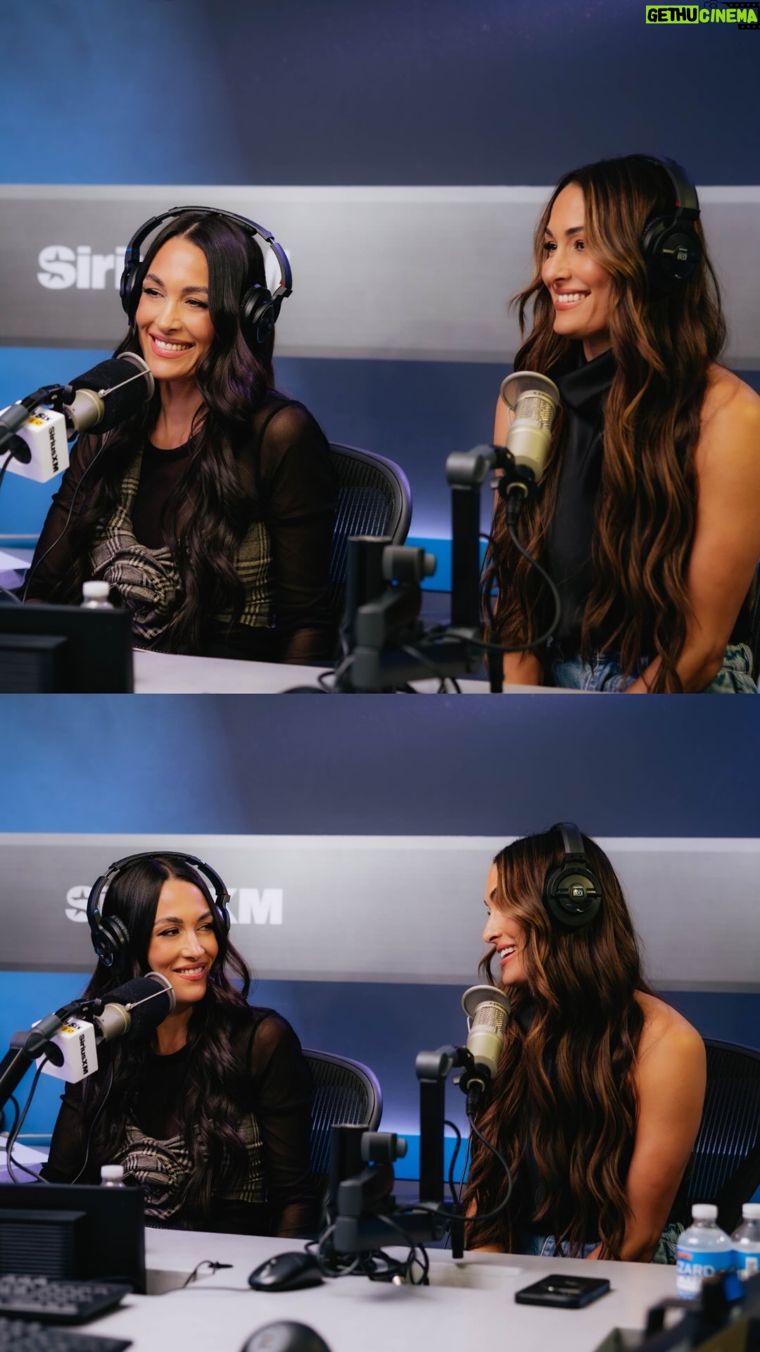 Nikki Garcia - 3.6K Likes - Sometimes hitting pause is what we all need! And with @xfinity we get to choose how we pause, and show up for the ones we love! Sometimes staying connected means disconnecting for a bit! ✨😎

Thank you @xfinity for sponsoring this very special episode of #TheNikkiAndBrieShow #xfinitypartner