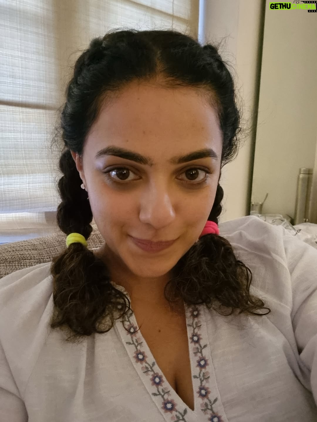 Nithya Menen - 384.5K Likes - Some behind the scenes stuff I had from the shoot. Miss the crazy group - the girls all crammed into one room , which also doubled as the costume room . The boys so afraid to enter that room always :D ‘My’ spot on the couch - which no one sat on ever 🤍:) The early early mornings - driving to location with @sayanoraphilip on most days before the sunrise…. Music on sets always.  But most importantly ,no make up no assistants.. Just a happy bunch , having a lot of fun together.
@wonderwomenfilm @anjalimenonfilms @simply.nadiya @par_vathy @padmapriya_off @sayanoraphilip @archana_padmini @amrutasubhash @_its_me_caroline
