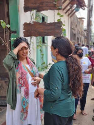 Nithya Menen Instagram - My First Day of shoot of Wonder Women.. seems like just yesterday , but 3 years now ! 
@wonderwomenfilm @anjalimenonfilms @simply.nadiya @par_vathy @padmapriya_off @sayanoraphilip @archana_padmini @amrutasubhash @ashidua @ronnie.screwvala @rsvpmovies @sonylivindia
First picture by @grgcsabu
