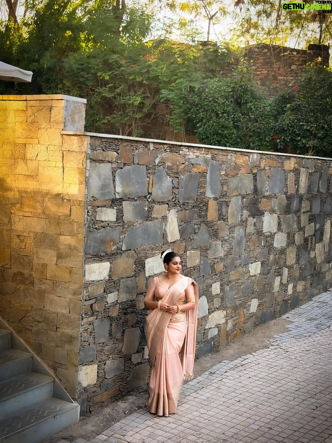 Nivetha Thomas - 857.1K Likes - A little more than I would usually say.. 

became faster at doing my hair, 
got slightly better at eye makeup techniques, 
mastering quicker draping, and, 
asked someone to click a picture for me. 

Why is it important? Hmm.. It’s not in the larger scheme of things. But then I thought, life is made up of units of small moments that turn into nurturing memories thus making up our whole life. So, it is important! To me. And, it makes me happy knowing if someone read this and thought.. Hey! I did those things too. Acknowledged it, and felt happy. 

Little things :)