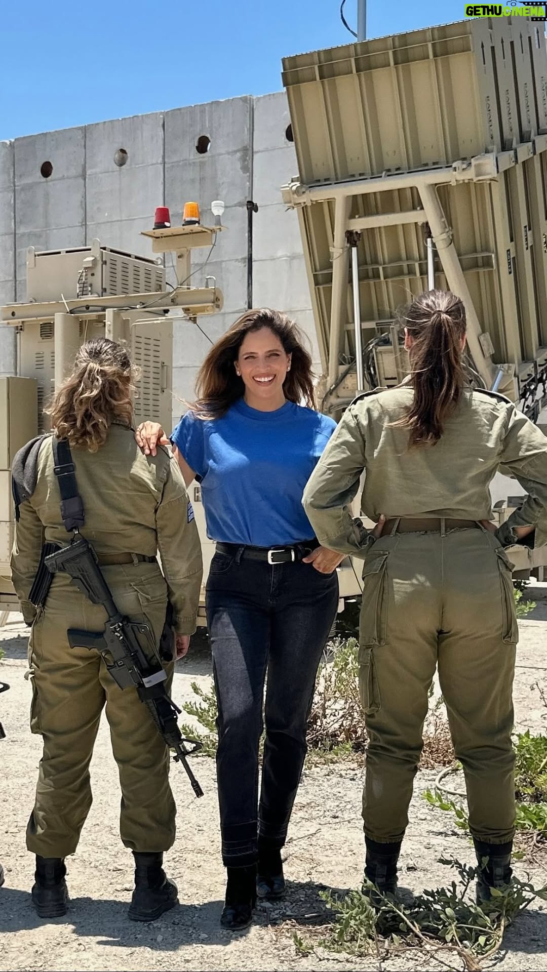 Noa Tishby - 61.8K Likes - The Iron Dome aerial defense system is protecting millions of Israelis from hundreds of ballistic missiles from Iran.

I spoke with some of the women who operate it. They are working around the clock to monitor and intercept these threats because they know exactly what is at stake.

This is what it looks like when a country is under attack and fighting to keep its people alive. 🇮🇱
