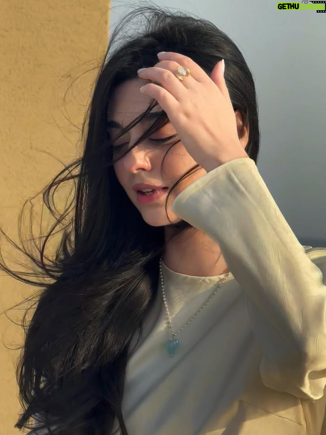 Noor Khan - 202.4K Likes - 