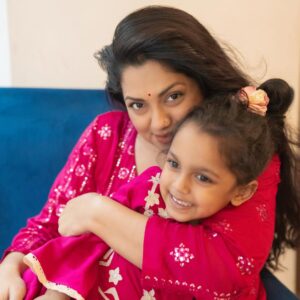 Nusrat Imroz Tisha Instagram - Strong women, raising a strong girl.
Happy Women’s Day

#happywomensday #celebration