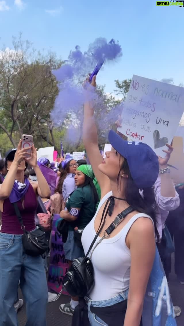 Oka Giner - 65.2K Likes - Aquí seguimos 💜💜💜💜💜💜💜
#8M