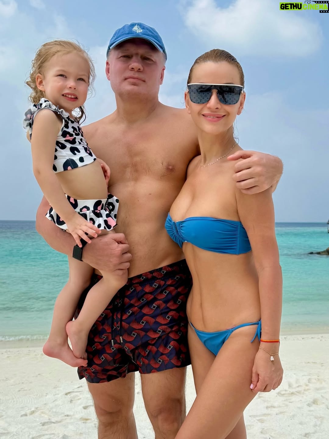 Olga Orlova - 121.8K Likes - Мальдивский вайб))) 🏝️❤️🥥🍸

Сколько дней должен длиться ваш идеальный отдых? 🥰🫶🏼

@stregismaldives 🏝️