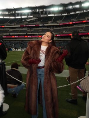 Olivia Culpo Instagram - Proud of you @christianmccaffrey ❤️