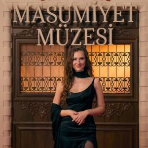 Oya Unustası Instagram - Masumiyet Müzesi’ni çekerken sevgili yönetmenimiz @zeynngunay bize öyle bir alan açtı ki, şaman bir kadın gibi, sanki başka bir boyutta, paralel bir evrende ve zamanda biz Masumiyet Müzesi’ne ait olduk, ruhumuzu, kalbimizi açtık. Bütün oyuncu arkadaşlarıma, ekip arkadaşlarıma, bu yolculuğu bizimle paylaşan, emeği olan herkese sonsuz teşekkürlerle 🌻 Dilerim seyircimizin de ruhuna dokunsun. ❤️

Güzel elbisem için teşekkürlerim @maison_marpessa ya 🌹