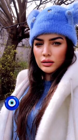 Özlem Balcı Instagram - Sabahın köründe Elmacan🧿