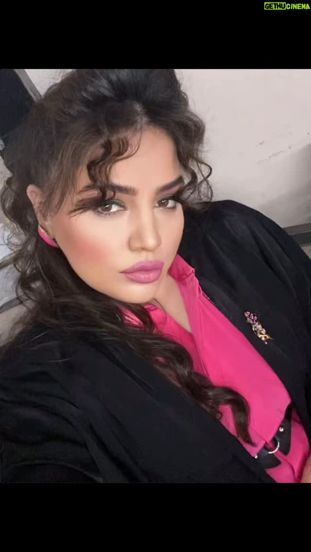 Özlem Balcı - 175 Likes - Beni bi salın ya🙋🏻‍♀️