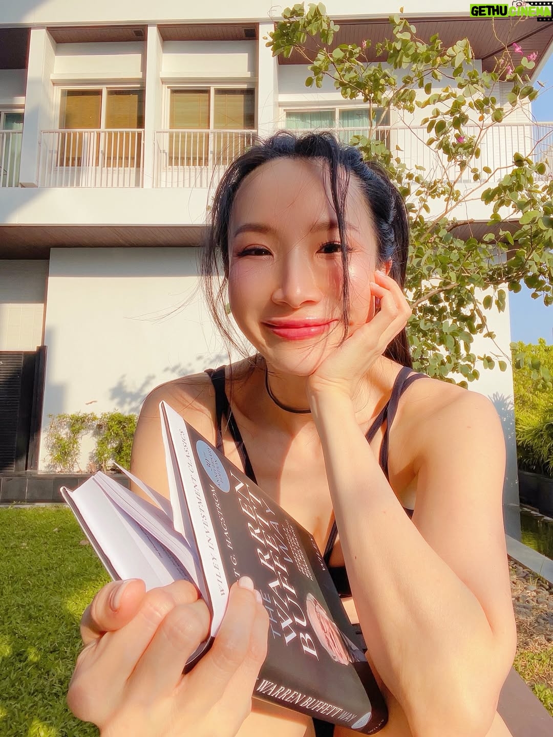 Pailin Rattanasangsatian - 564 Likes - Just Be Better Than Who You Are Yesterday ✨💓☘️

#HHYSS #HappyYourSelf #selflove #flexyourfemininity #shesthatgirl