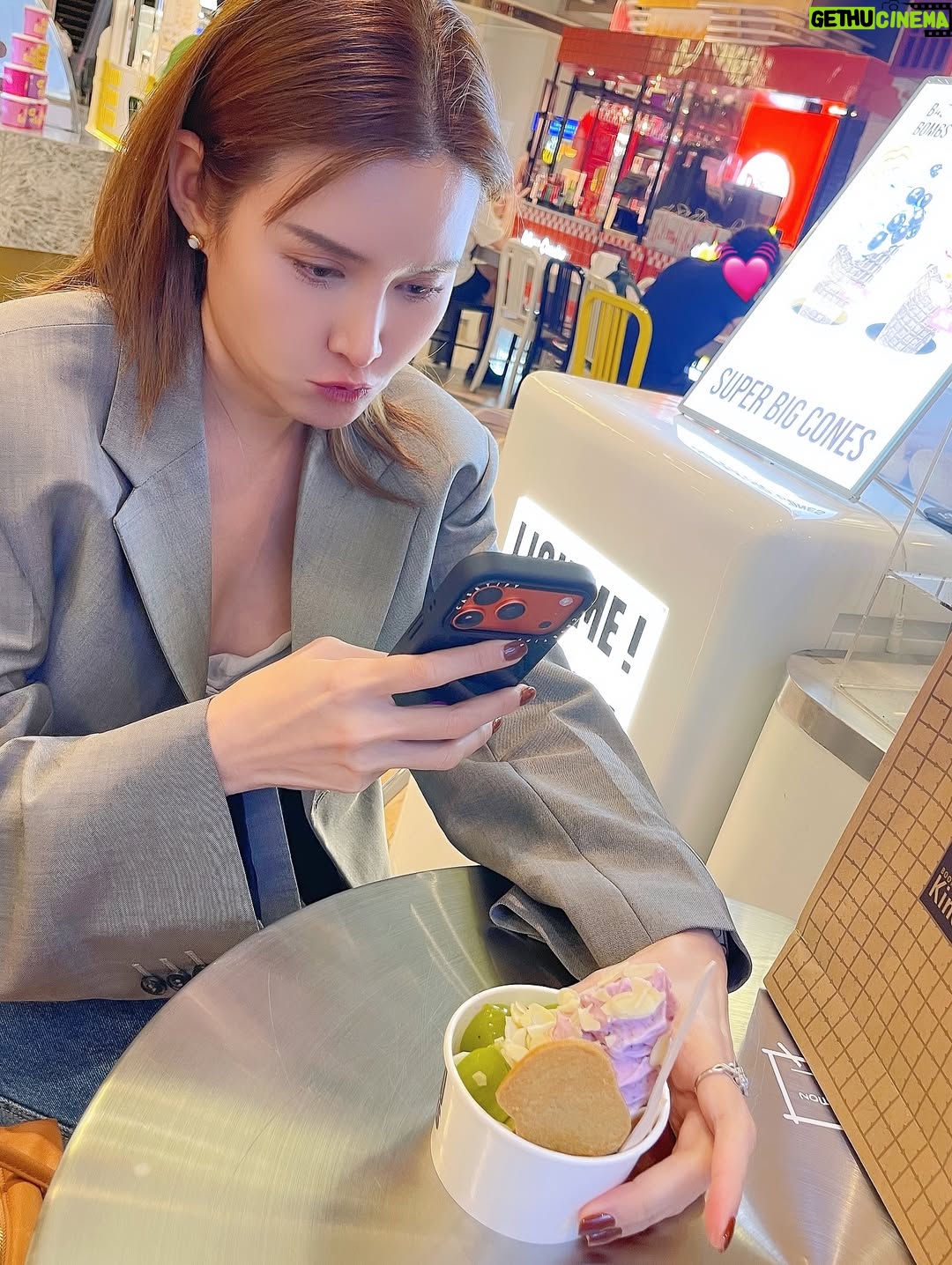 Pailin Rattanasangsatian - 512 Likes - Life is better with a bestie in one hand and ice cream in the other..
because friendship melts stress faster than ice cream in BKK heat. 🫶🍦🌞💫

#HWAHWALEECHAN #HappyYourSelf #bff #icecream #selfgrowth
