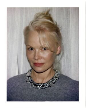 Pamela Anderson Instagram - Hello again 💫