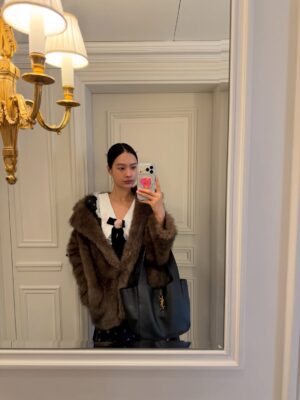 Pansa Vosbein Instagram - 🎠🎡🎢⛲️~*

#YSLxMilkPansa 
#YSL #MilkPansa
#YvesSaintLaurent
#SaintLaurent