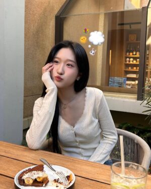 Pariya Piyapanopas Instagram - ☕️