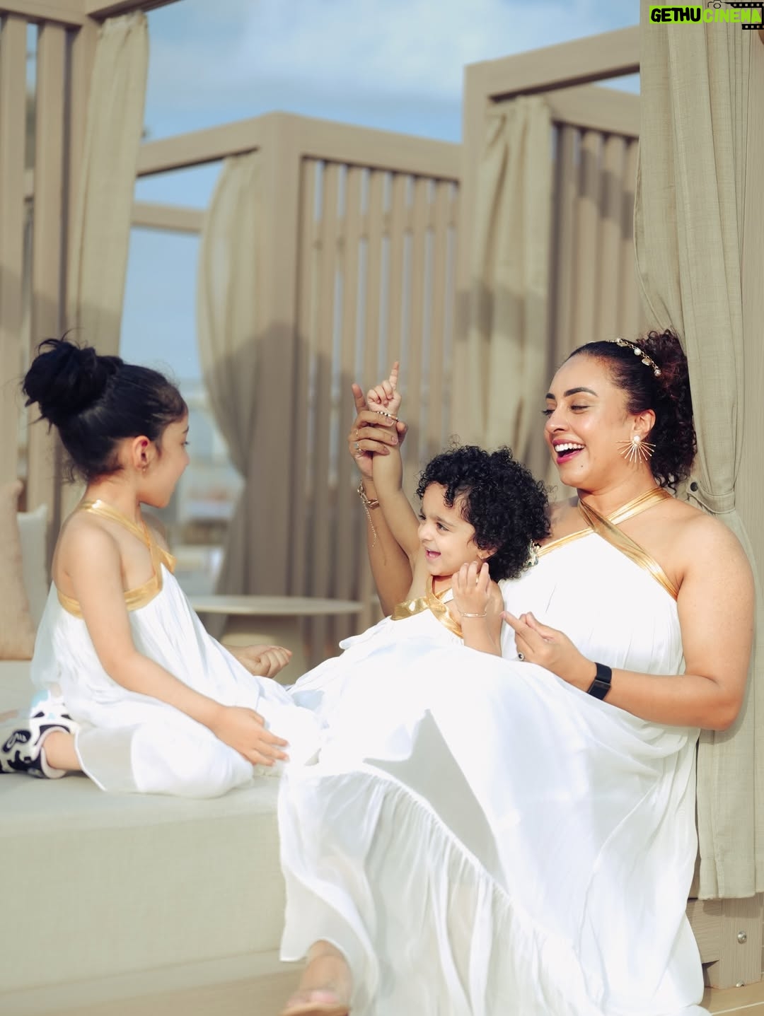 Pearle Maaney - 517.6K Likes - Me : Wanna Twin with Mommy ? 
Nitu & Nila : Yes! 
  Me : Lesgooo! 

Cruise 🚢 
@disneycruiselinesg #disneyadventure 

Click @pearle_productions 
All of us Wearing @_susan_lawrence_ ❤️
.
Lashes by @browstrokes.in
