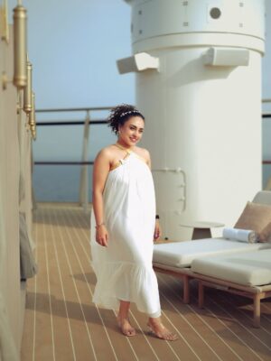 Pearle Maaney Instagram - Me : Wanna Twin with Mommy ? 
Nitu & Nila : Yes! 
  Me : Lesgooo! 

Cruise 🚢 
@disneycruiselinesg #disneyadventure 

Click @pearle_productions 
All of us Wearing @_susan_lawrence_ ❤️
.
Lashes by @browstrokes.in